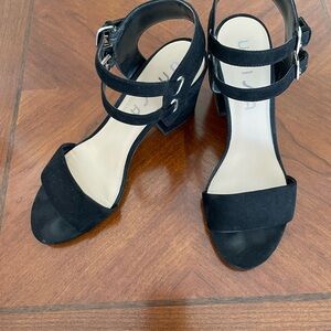 Unisa Black Strappy Sandals